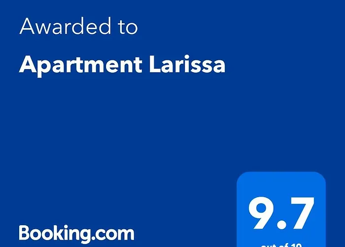 Larissa アパート