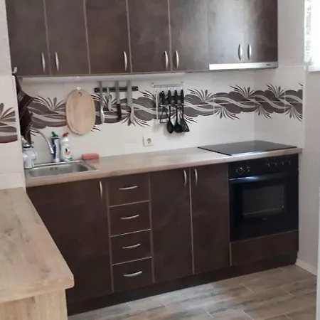 Larissa Apartment